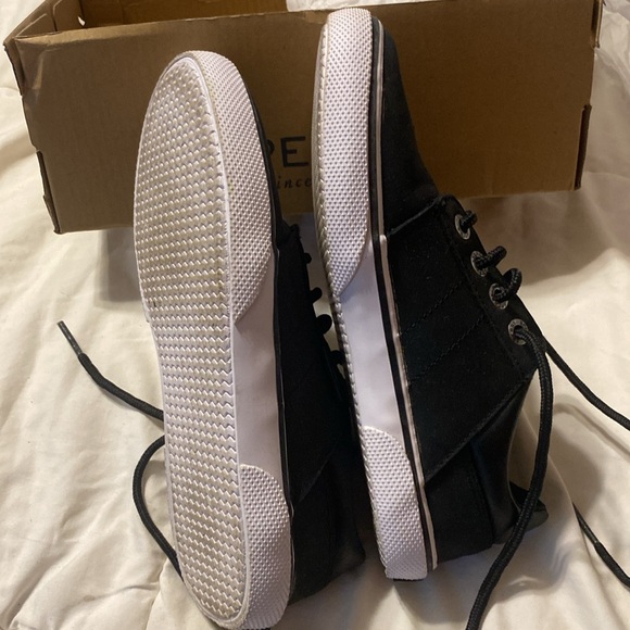 Black boys child kids size 1 Sperry dress or school shoes. Like new. - Picture 3 of 6